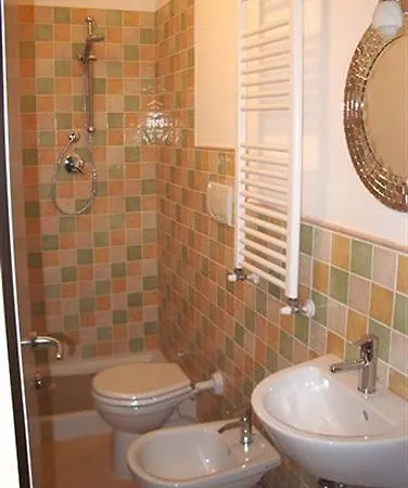 Burlamacco Gold فياريجيو