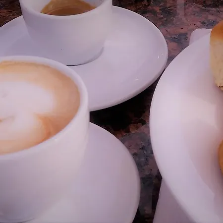 فندق مبيت وإفطار Burlamacco Gold 3*